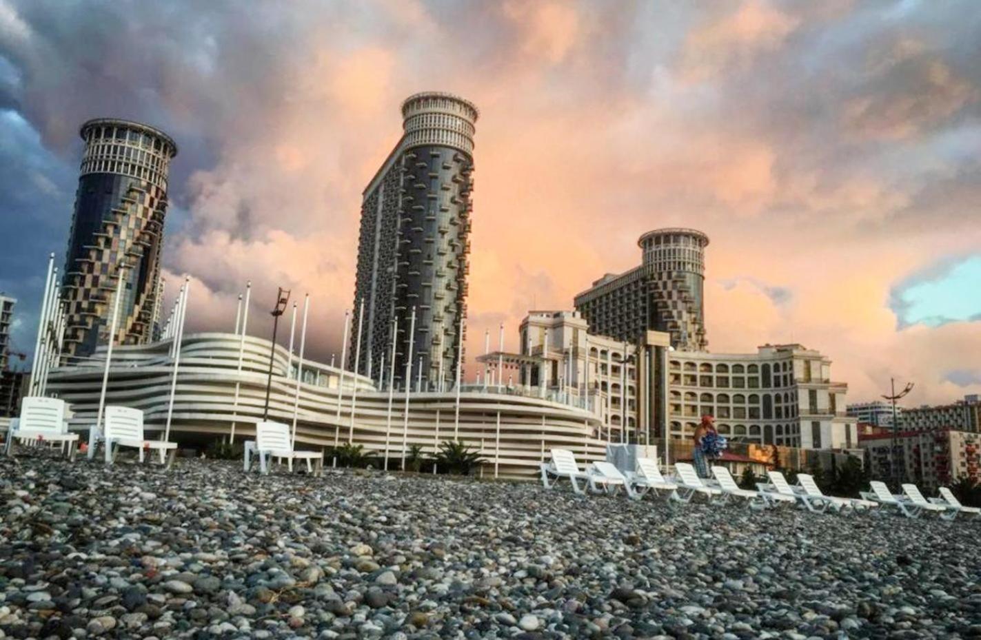 Orbi Sea Tower Apartment Batumi Exterior foto